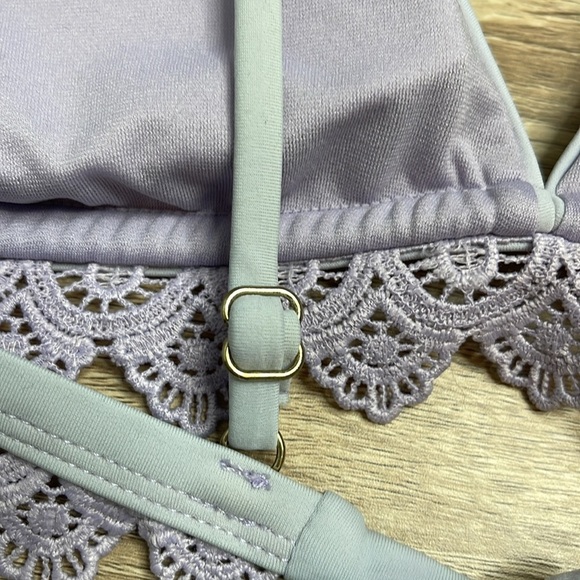 Skinny Dip by Melissa Lavender Lace Trim Triangle Bikini Top Padded Cup Size M - Picture 4 of 8